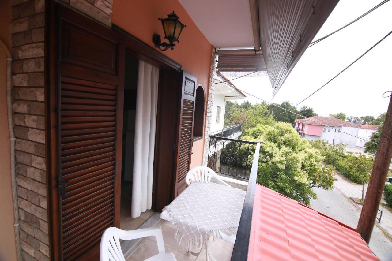 Giotis Apartments 렙토카리아 외부 사진