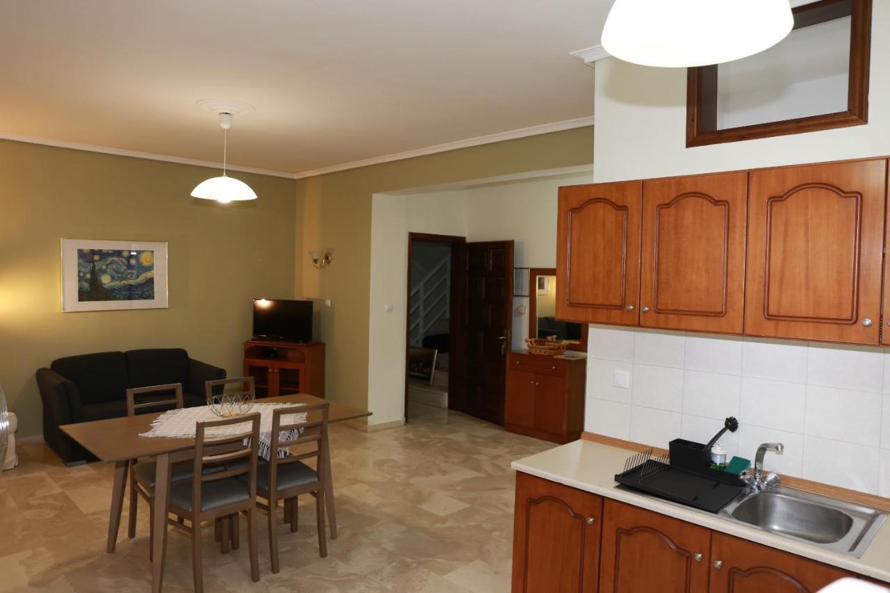 Giotis Apartments 렙토카리아 외부 사진