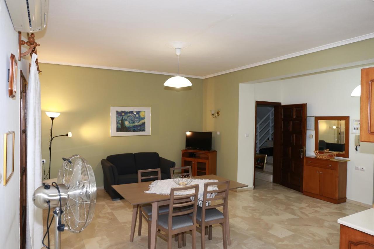 Giotis Apartments 렙토카리아 외부 사진