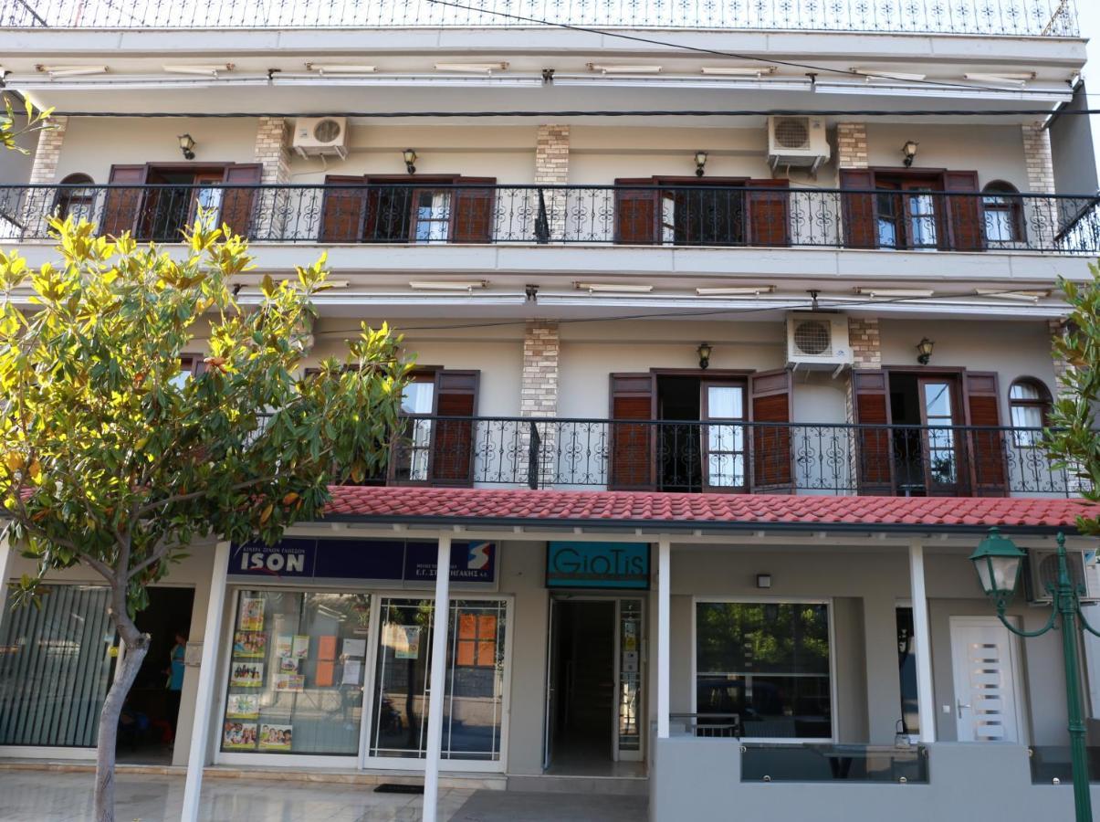 Giotis Apartments 렙토카리아 외부 사진