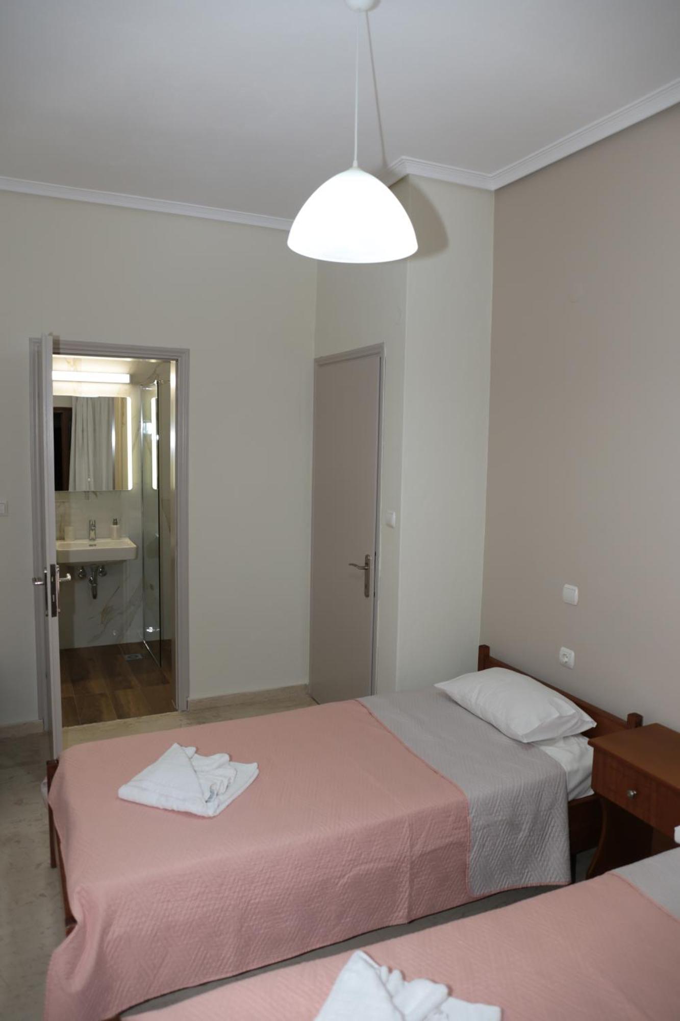 Giotis Apartments 렙토카리아 외부 사진